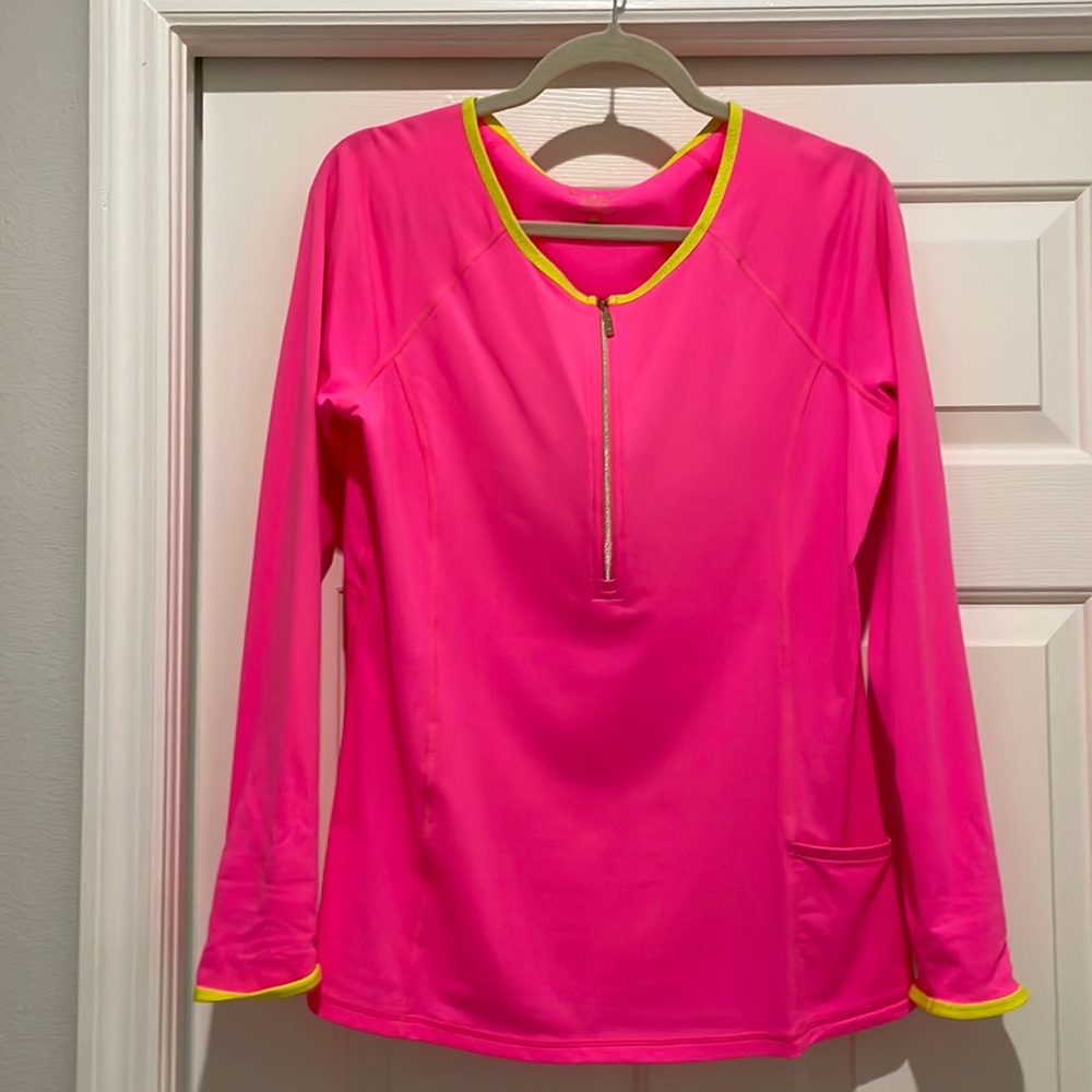 Large Lilly Pulitzer Luxletic swim top